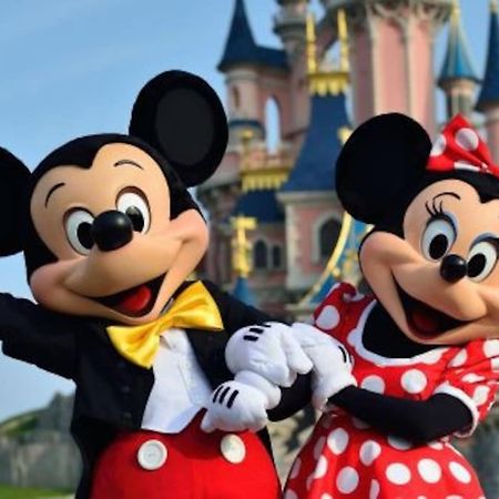 Studio Proche Disney Et Paris Noisy-le-Grand ภายนอก รูปภาพ
